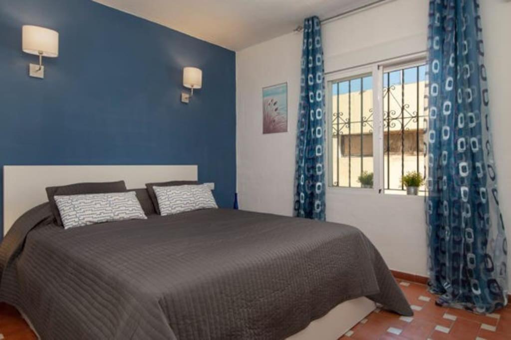 Beautiful Spanish Apartment In トレモリノス エクステリア 写真