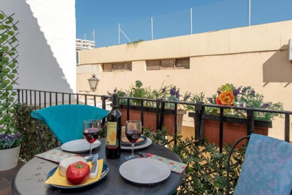Beautiful Spanish Apartment In トレモリノス エクステリア 写真